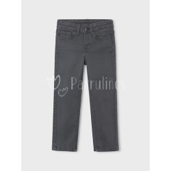 Pantalón básico slim fit...