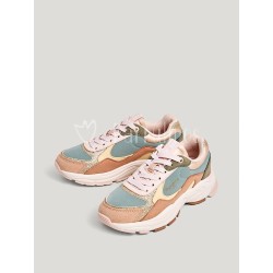 Zapatillas combinadas...