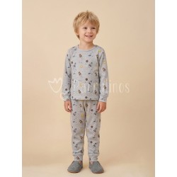 Pijama niño con estampado...